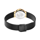 Zwart mesh-bandje met goudkleurige eindstukken, witte kast en zwarte magnetische sluiting.