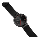 BERING horloge 10141-402 schuine weergave met rond zwart wijzerplaat, minimalistisch ontwerp en rode wijzers, zwarte band