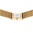 Rechthoekige horloge met gouden mesh-armband, achterkant met sluiting in het midden