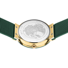 Orologio visto dall'alto con quadrante bianco, disegno mappa mondiale, cassa dorata e cinturino mesh verde
