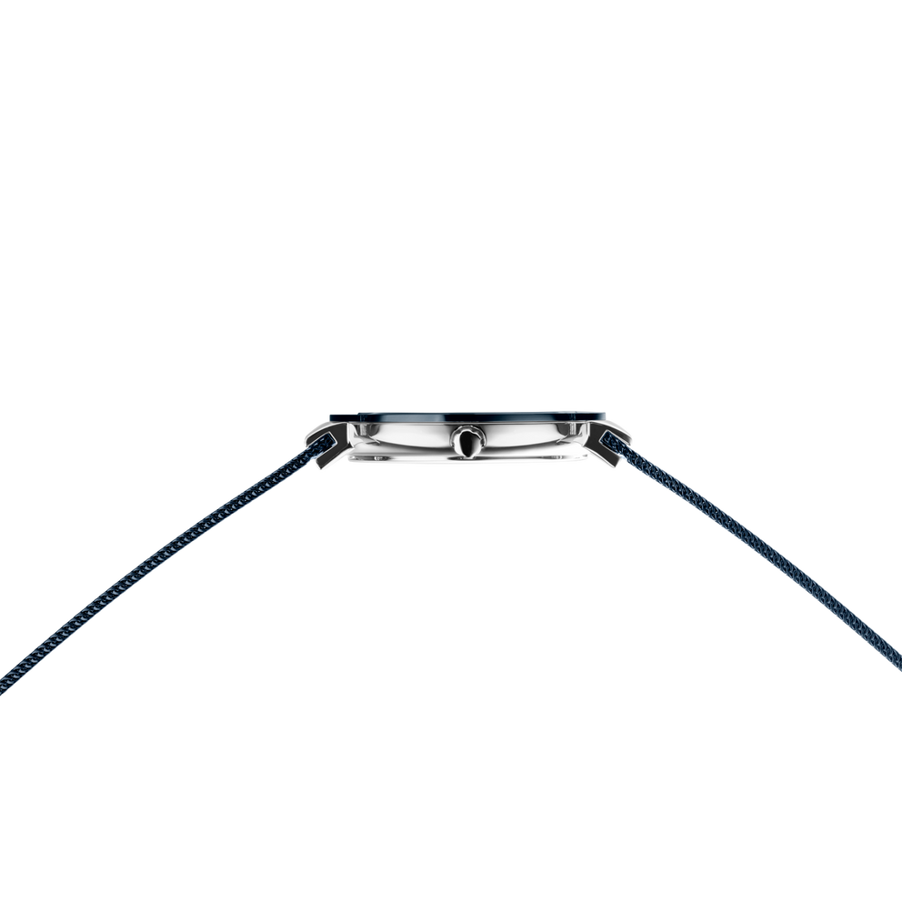 Cassa dell'orologio con cinturino tessile blu, vista laterale