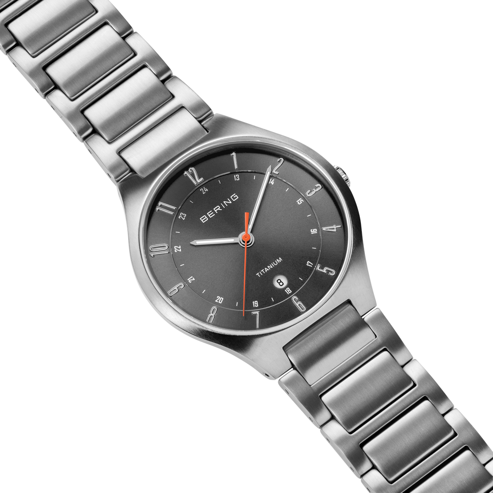 Ultra Slim Date Numerical Titanium Watch Grey