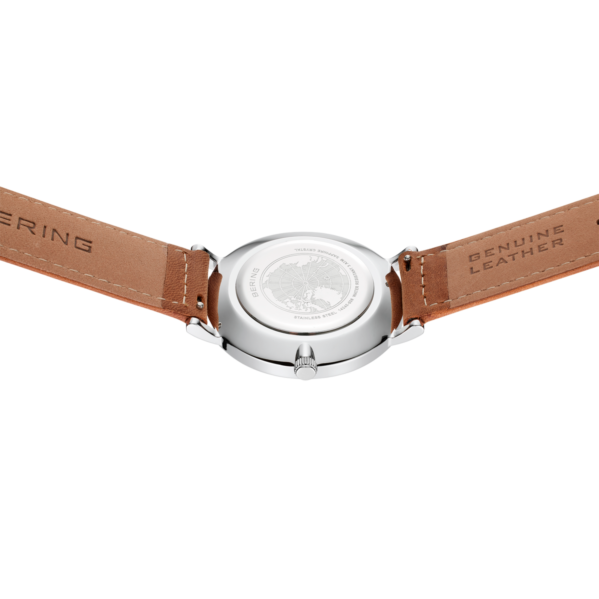 Reloj redondo plateado con correa de cuero marrón, vista superior