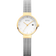 Horloge met wit wijzerplaat, goudkleurige kast en wijzers, BERING SOLAR-markering, datumvenster en zilveren mesh armband.