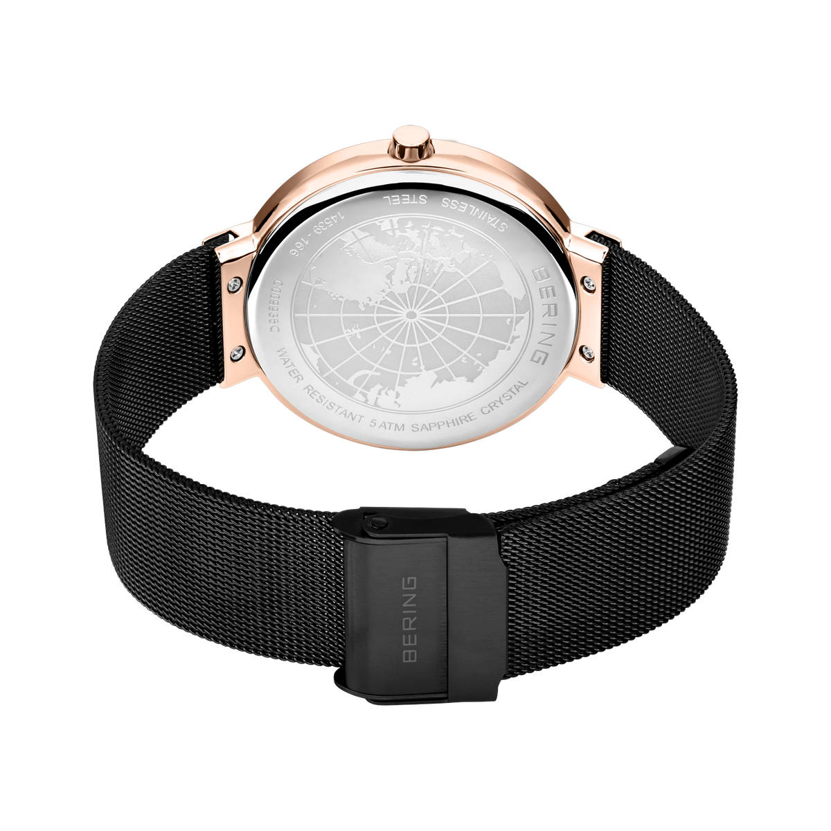 Vista posteriore dell'orologio con bussola e mappa del mondo incise, cassa color oro rosa, cinturino mesh nero
