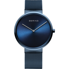 Reloj de pulsera azul oscuro con esfera redonda, pulsera malla y agujas blancas minimalistas