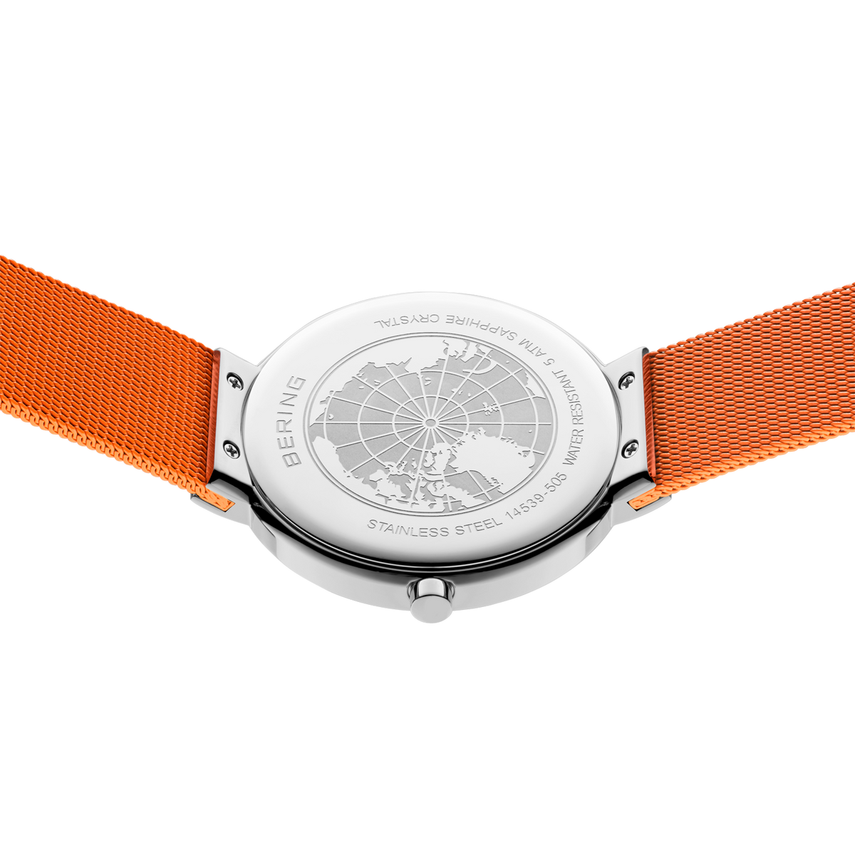 Reloj BERING visto desde atrás con casquete grabado, correa naranja visible