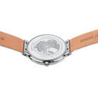 BERING Armbanduhr mit beigem Lederarmband und silbernem Gehäuse, von oben fotografiert mit detailliertem Zifferblatt.