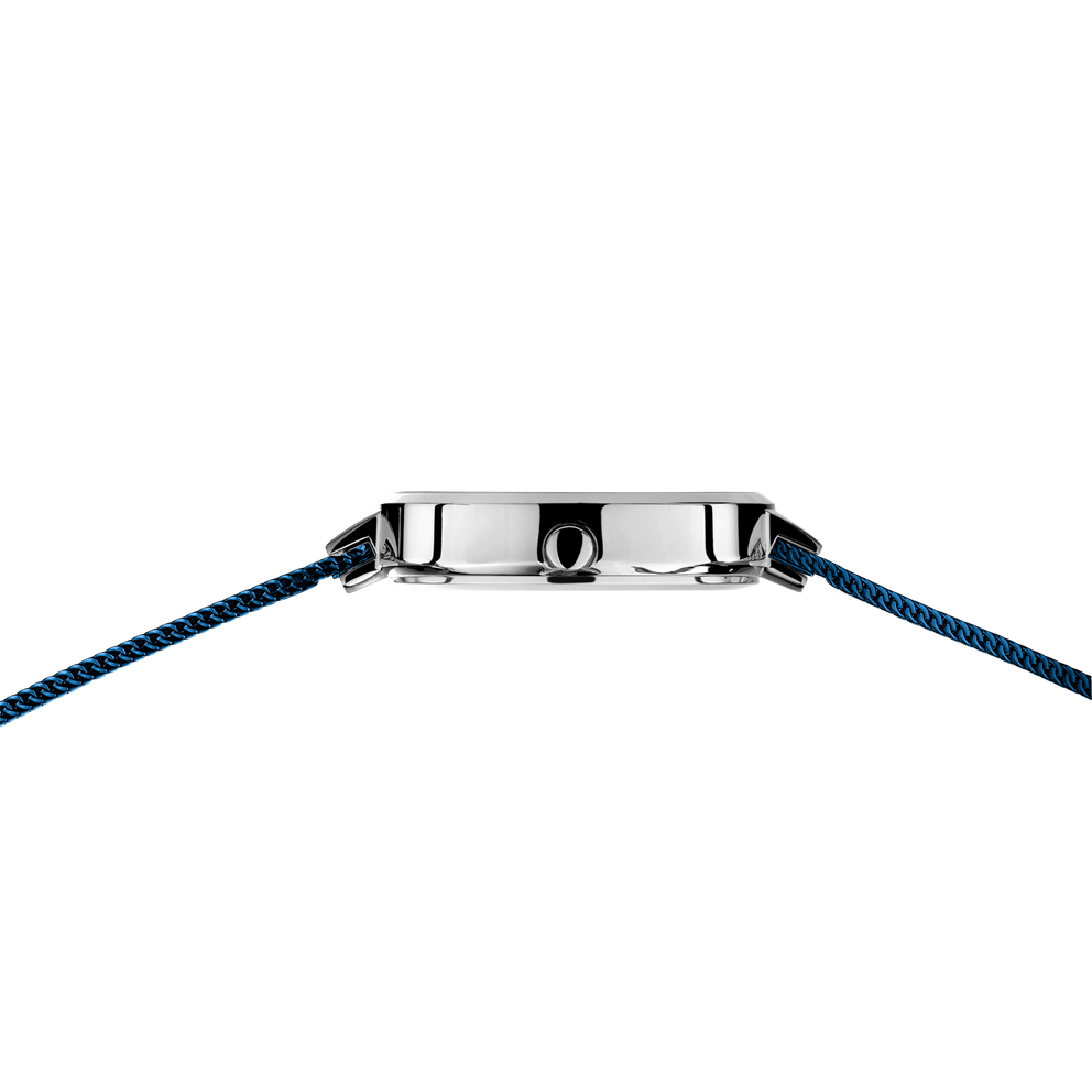 Cassa dell'orologio argentata con cinturino blu intrecciato, vista superiore