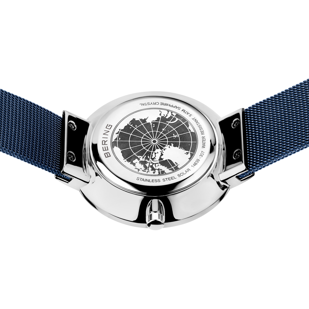 Montre BERING photographiée de haut, cadran argenté avec carte du monde, bracelet bleu marine