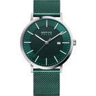 BERING Solar horloge met donkergroene wijzerplaat, zilveren kast, witte indexen en wijzers, meshband, datumvenster