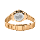 Ur set bagfra med roséguldmetalarmband og gravert baglåg.