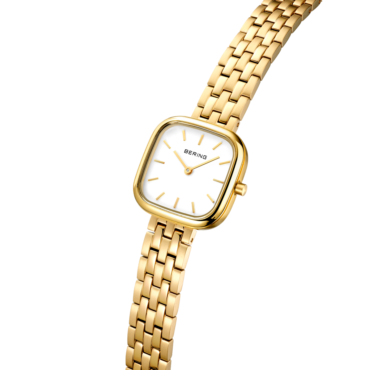 Montre carrée dorée avec bracelet maille, cadran blanc et logo BERING, vue en angle
