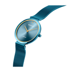 BERING Charity1-horloge met teal mesh-band, rond behuizing en goudkleurige wijzers.