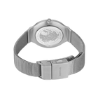 Reloj BERING con pulsera mesh de acero inoxidable plateado y cierre magnético, vista trasera