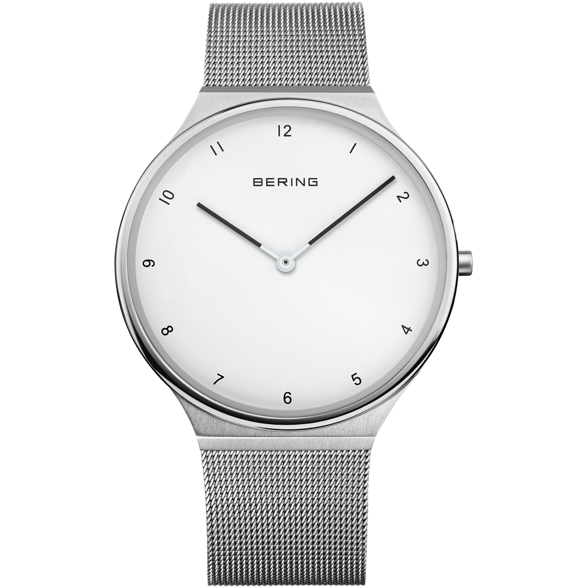 Runde Minimaluhr mit weißem Zifferblatt, schwarzen Zeigern und silbernem Mesh-Armband.